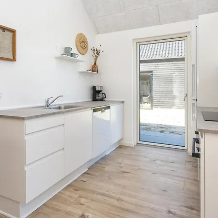 Ferienhaus Gorgeous In With Wifi